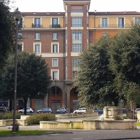 Piazza Dei Martiri Apartment Bologna