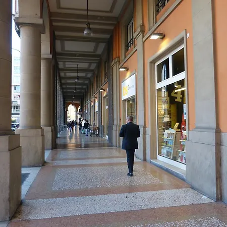 Piazza Dei Martiri Bologna