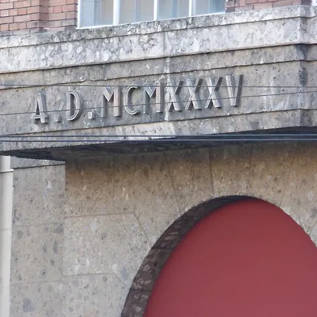 Piazza Dei Martiri *